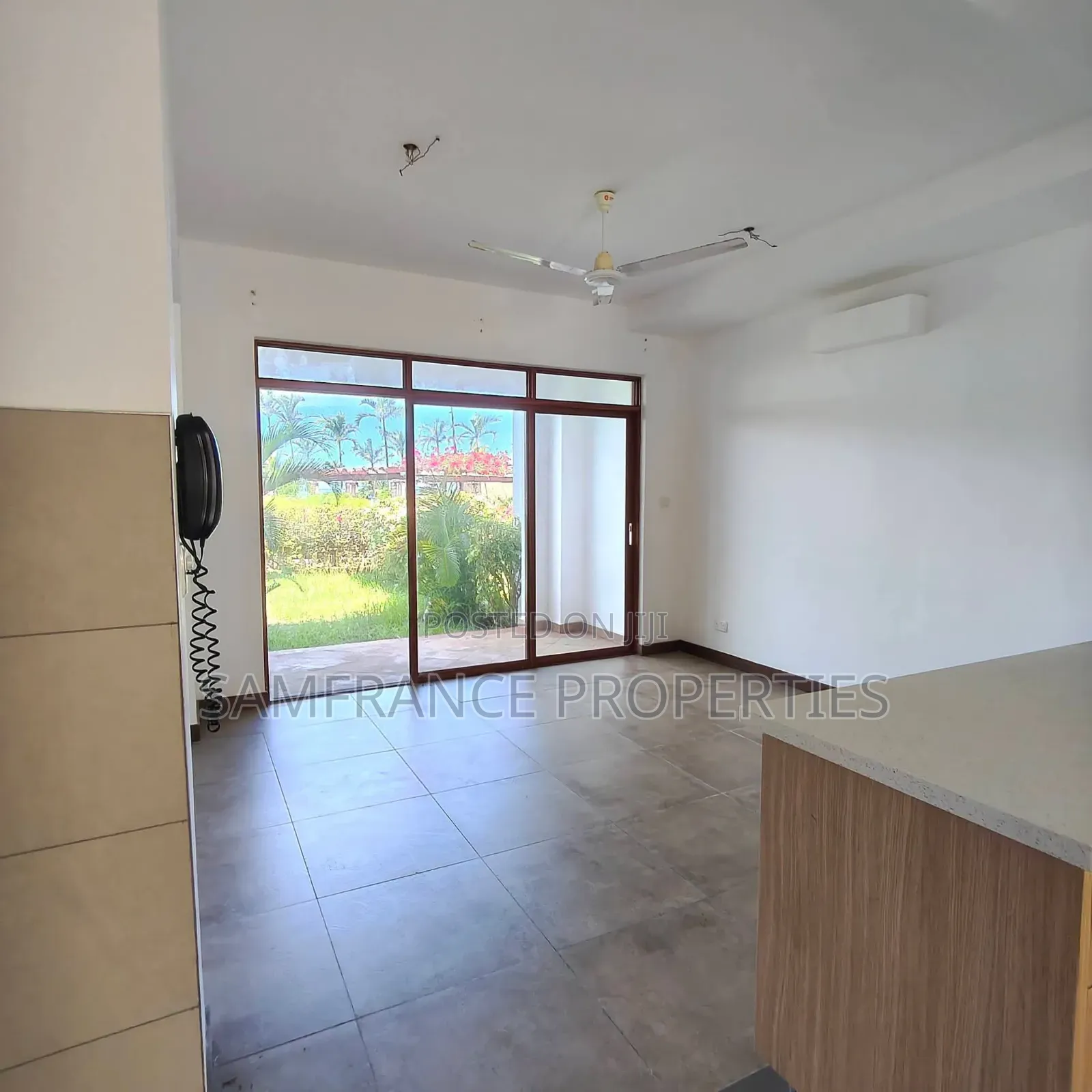 3bdrm Townhouse / Terrace in Kikambala for rent