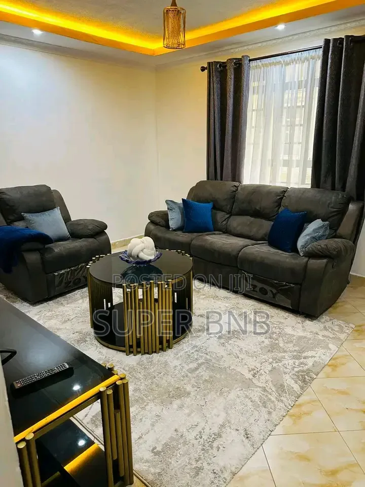 Hairbnb in Umoja,Donholm,Nasra,Sosian Buruburu