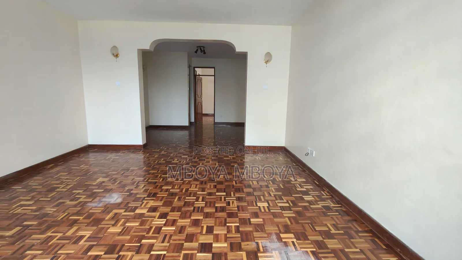 3bdrm Apartment in Parklands for sale