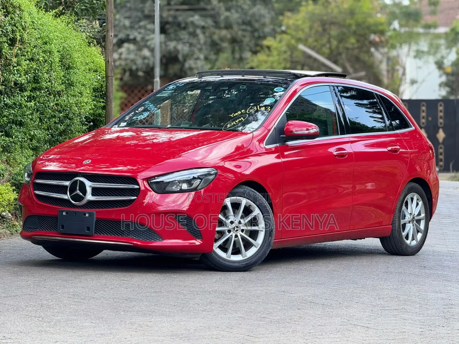 Mercedes-Benz B-Class 2019 Red