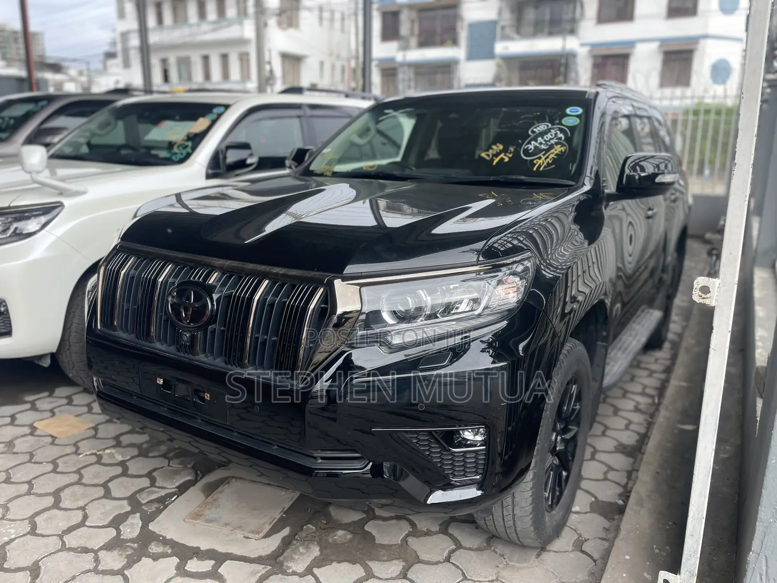 Toyota Land Cruiser Prado 2.8 2022 Black