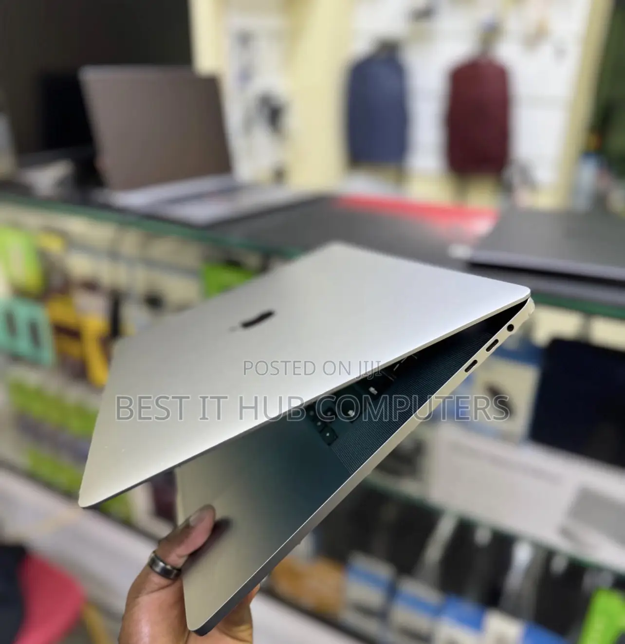 Laptop Apple MacBook Pro 2019 32GB Intel Core i7 SSD 512GB