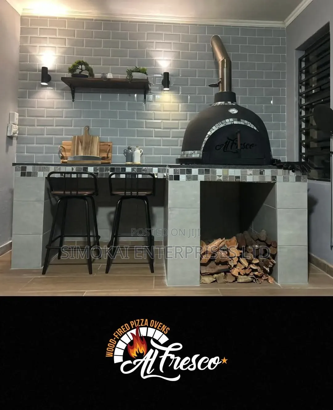 Alfresco Magnifique Wood-Fire Pizza Oven With Stand