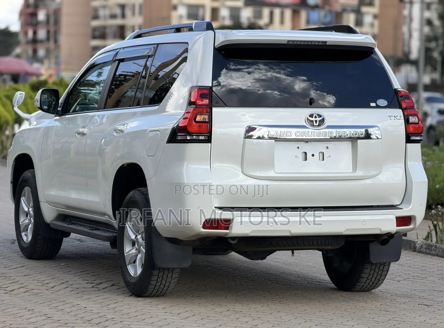Toyota Land Cruiser Prado 2.7 2019 Pearl