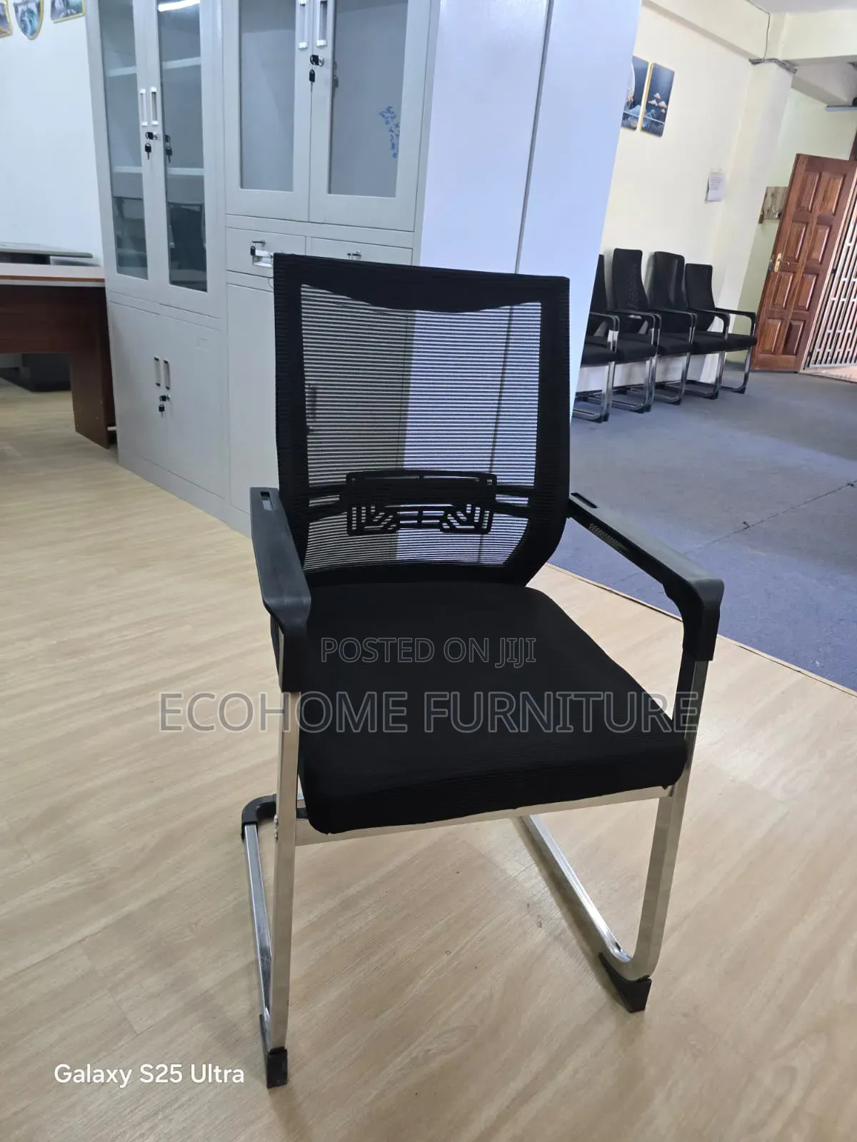 New Modern Mesh Visitors Office Chair
