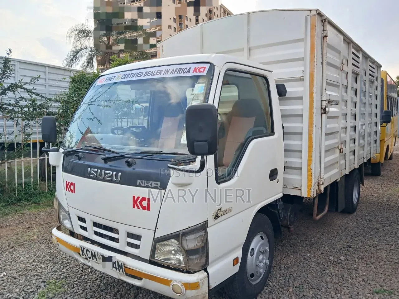 Isuzu NKR Truck