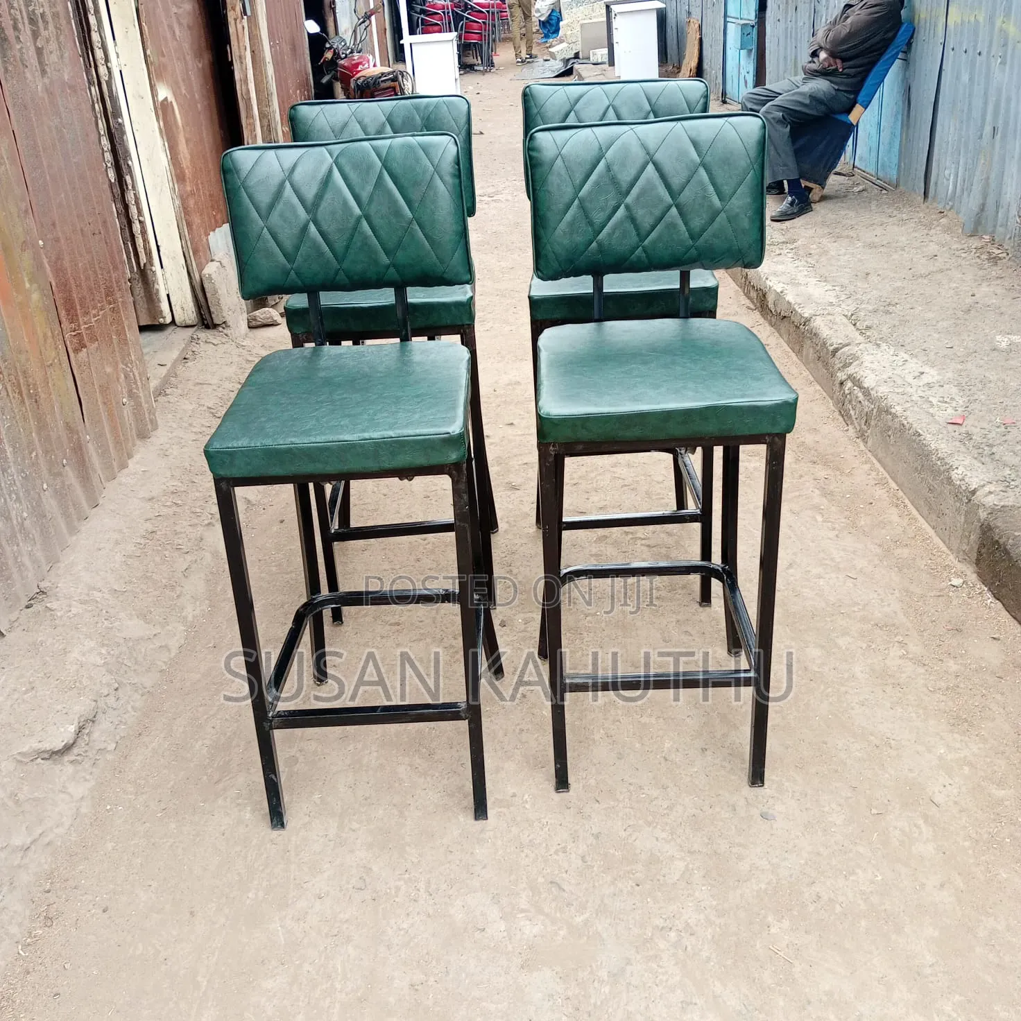Deep Emerald Green Sturdy Seats