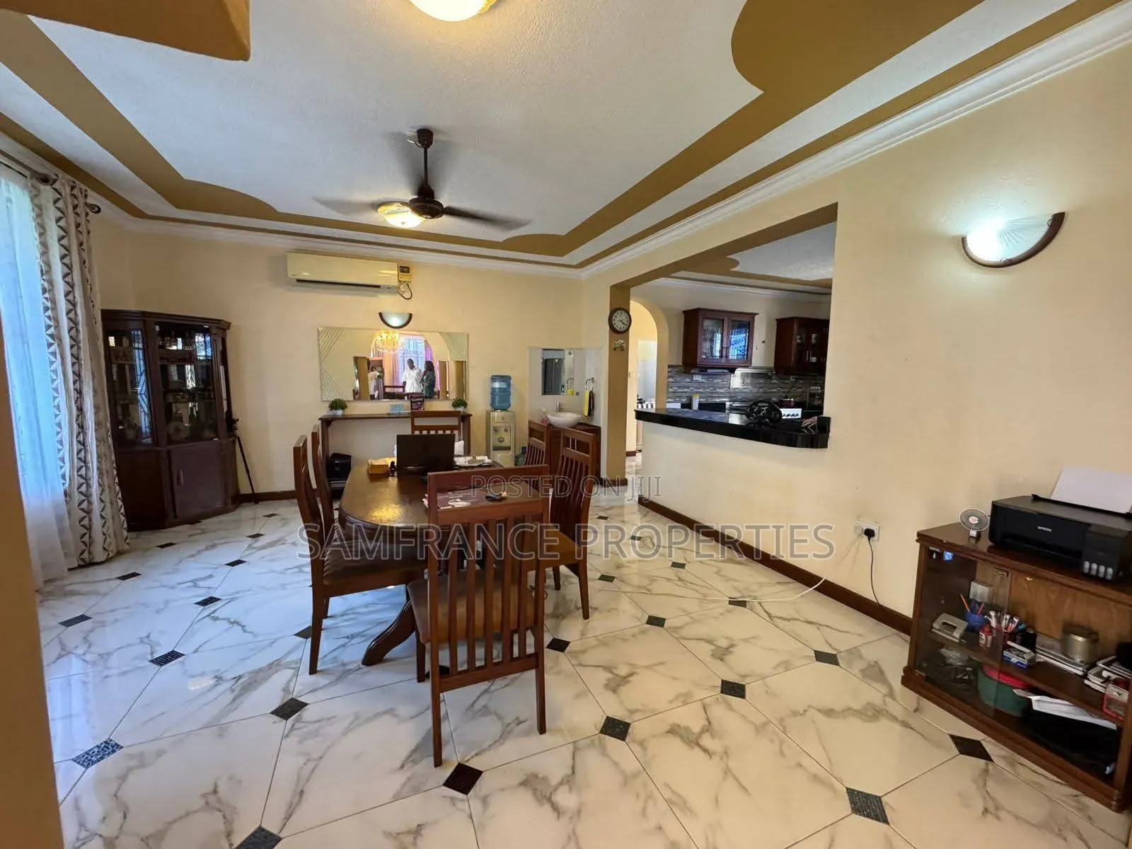 5bdrm Mansion in Utange for sale