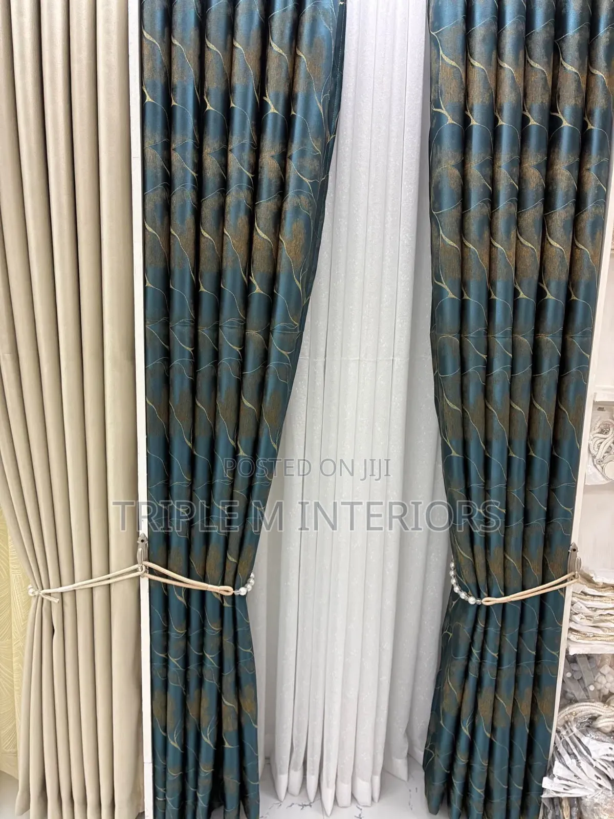 Stylish Heavy Luxury Modern Curtains Design