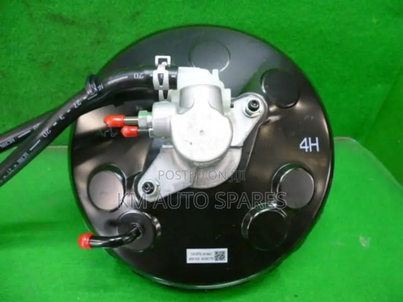 Suzuki Every Brake Booster/Master Cylinder