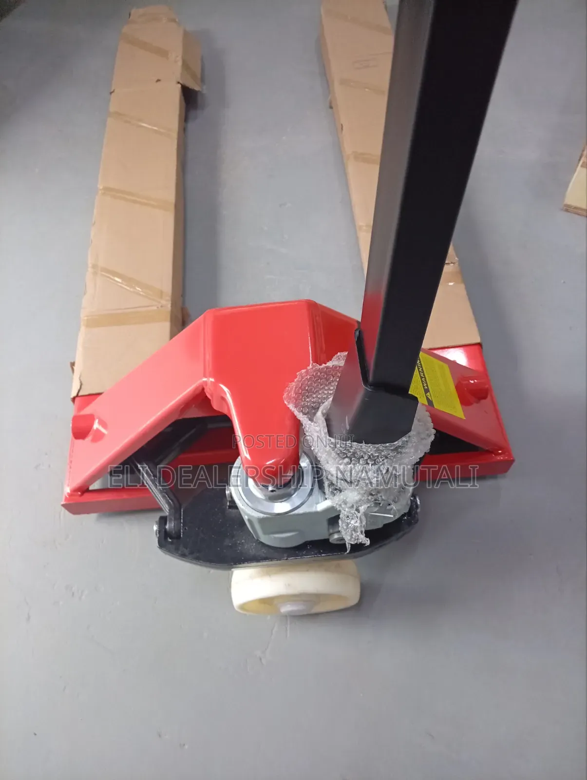New Arrival Pallet Truck Trolley Wide Base 3000kg