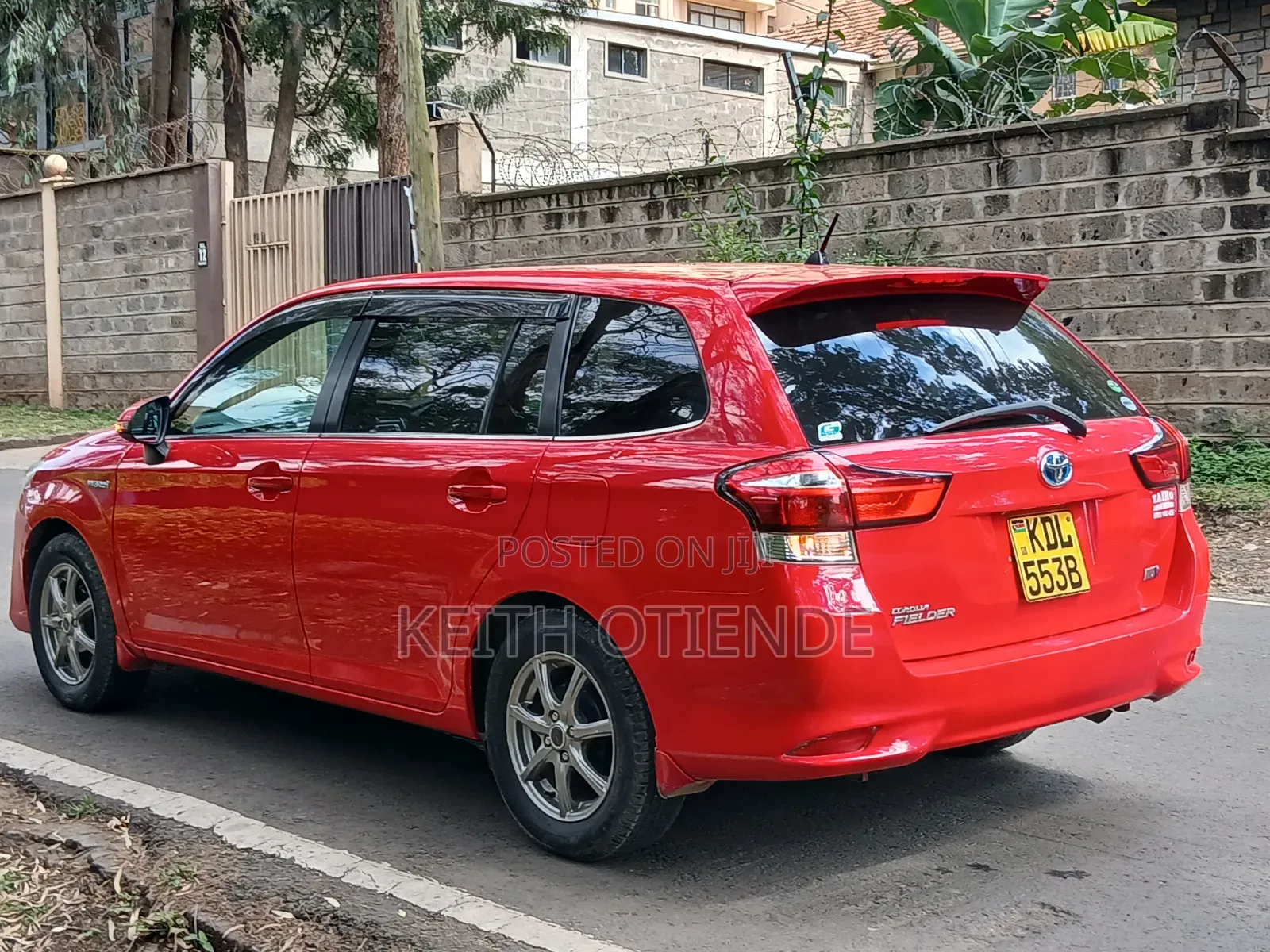 Toyota Corolla Fielder 2016 Red