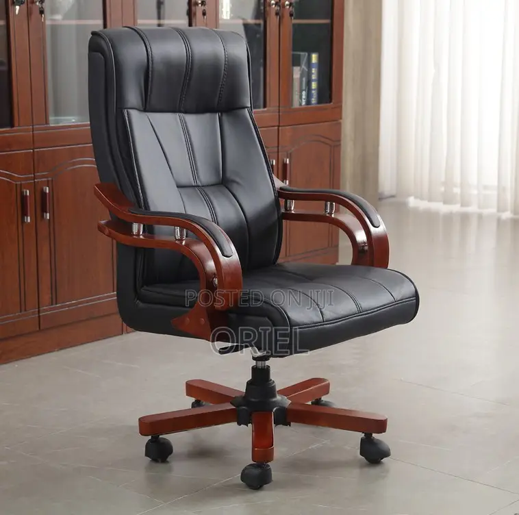 Office Chair : Executive Bliss Leather Chair
