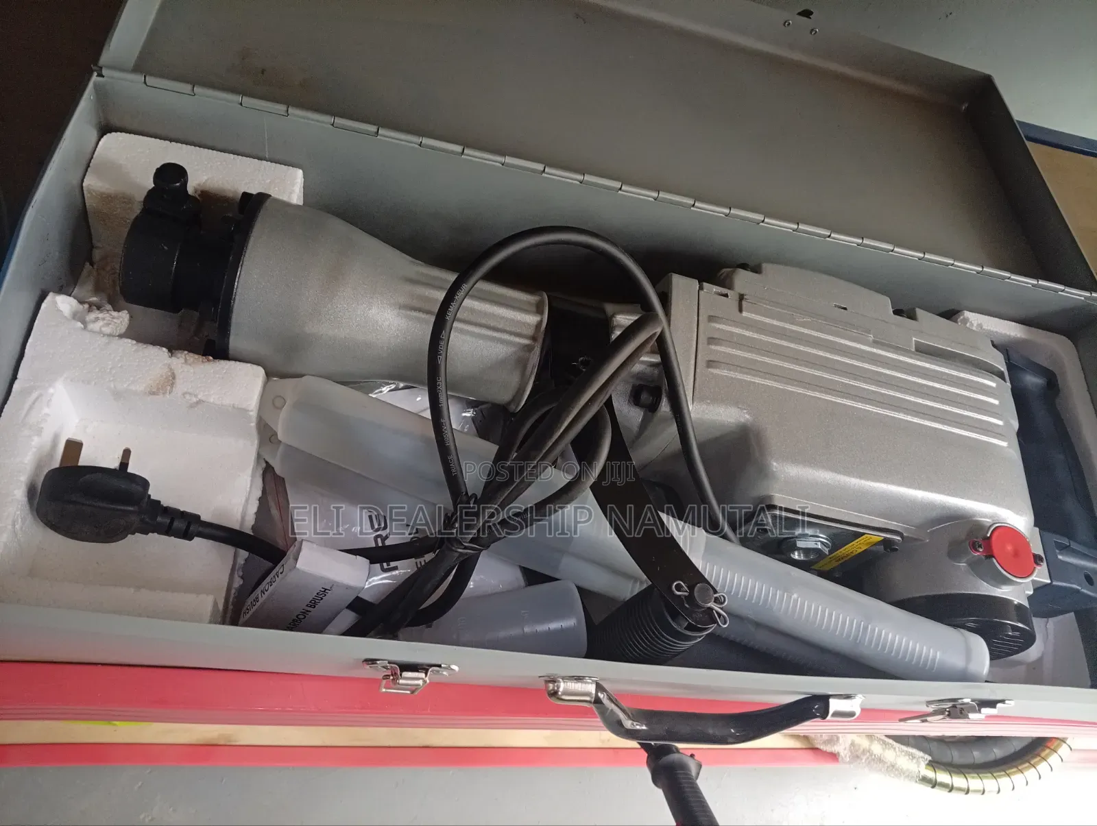 Freevel Concrete Demolition Hammer Drill 1450w