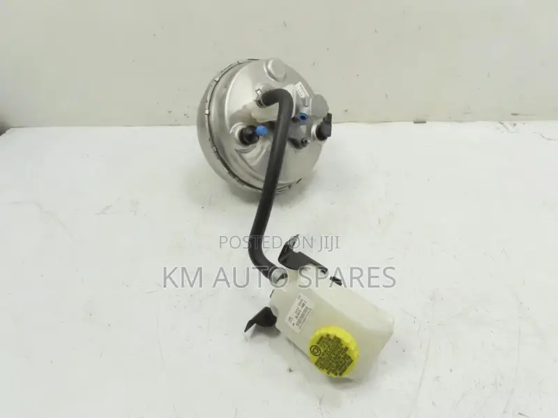 Nissan Pathfinder Brake Booster/Master Cylinder
