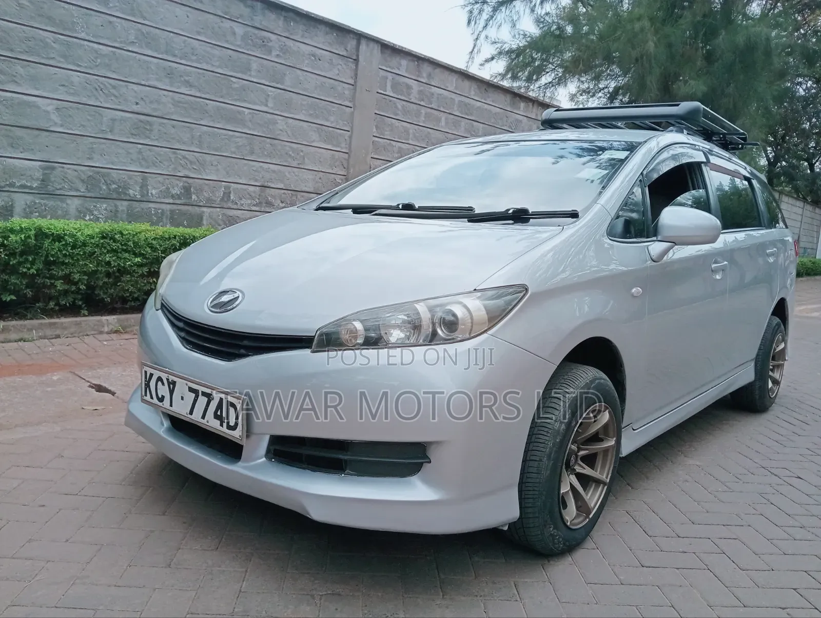 Toyota Wish 2012 Silver