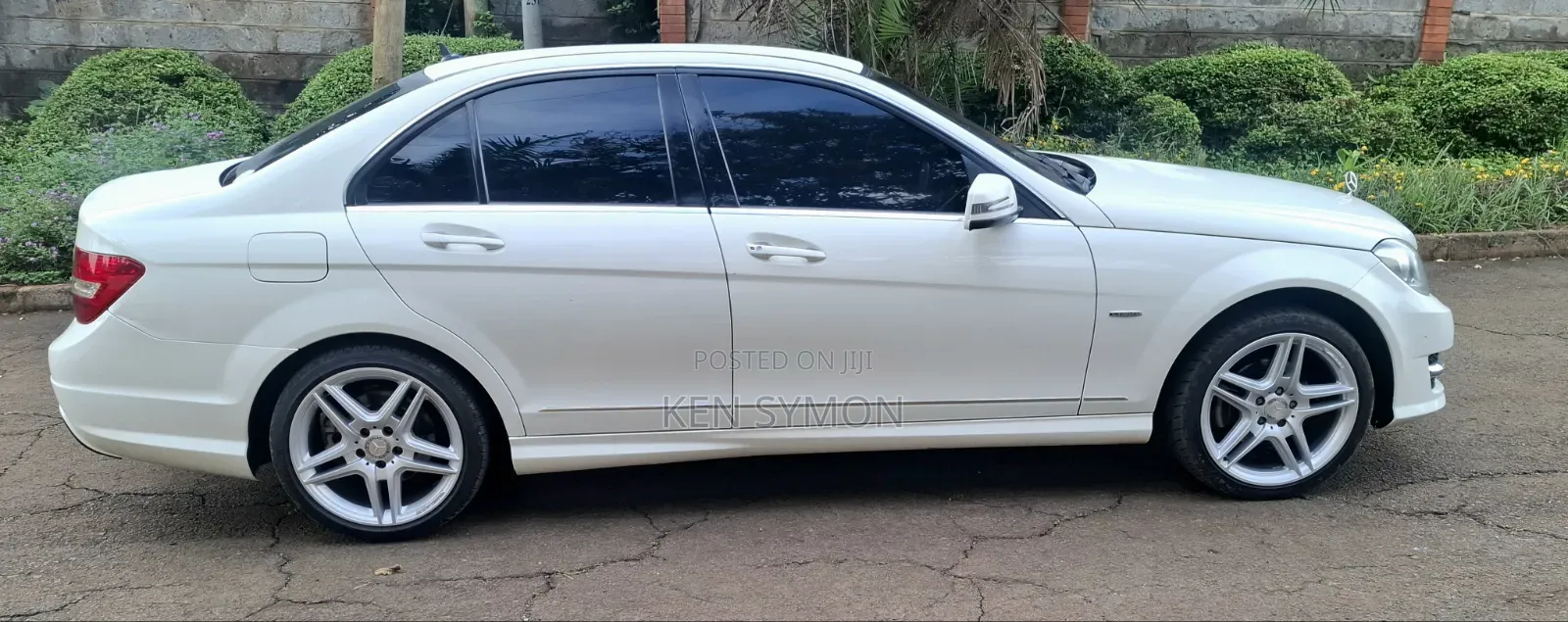 Mercedes-Benz C200 2012 White