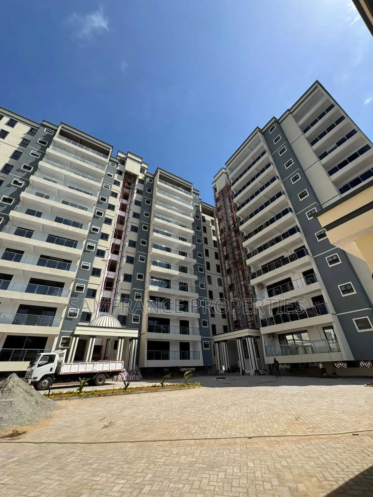 3bdrm Apartment in Mkomani for rent