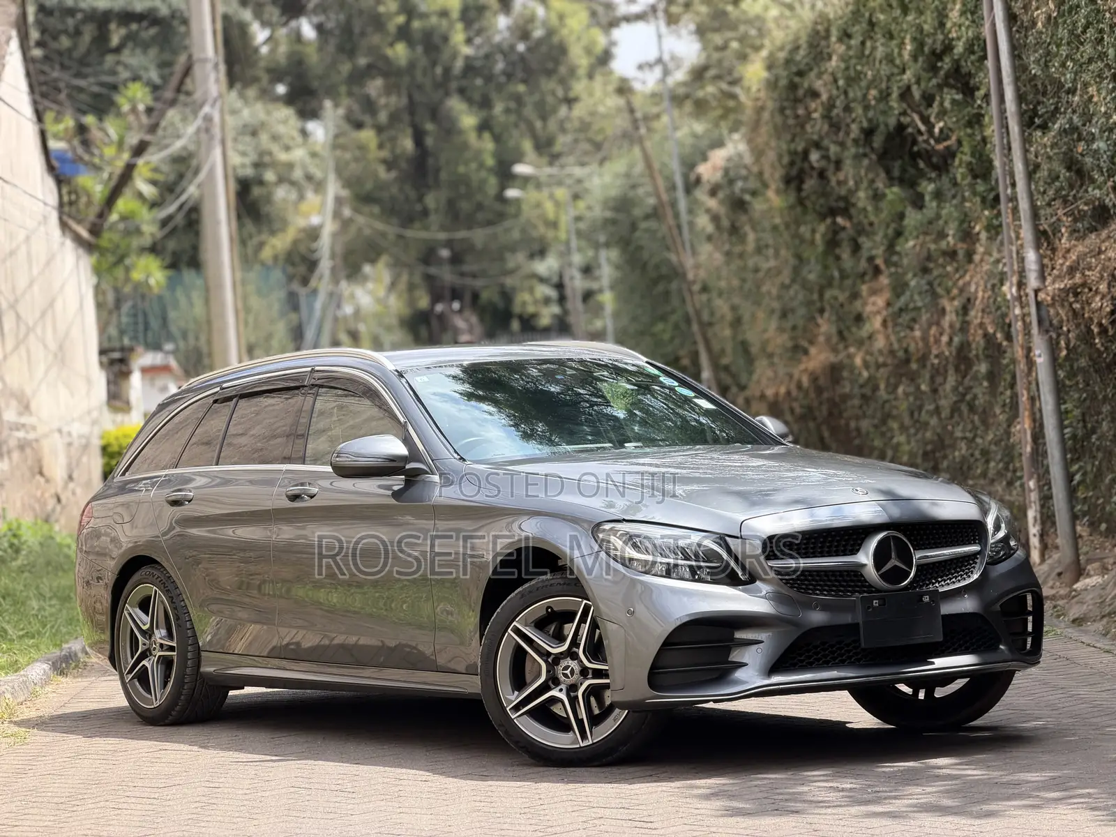 Mercedes-Benz C180 2019 Silver