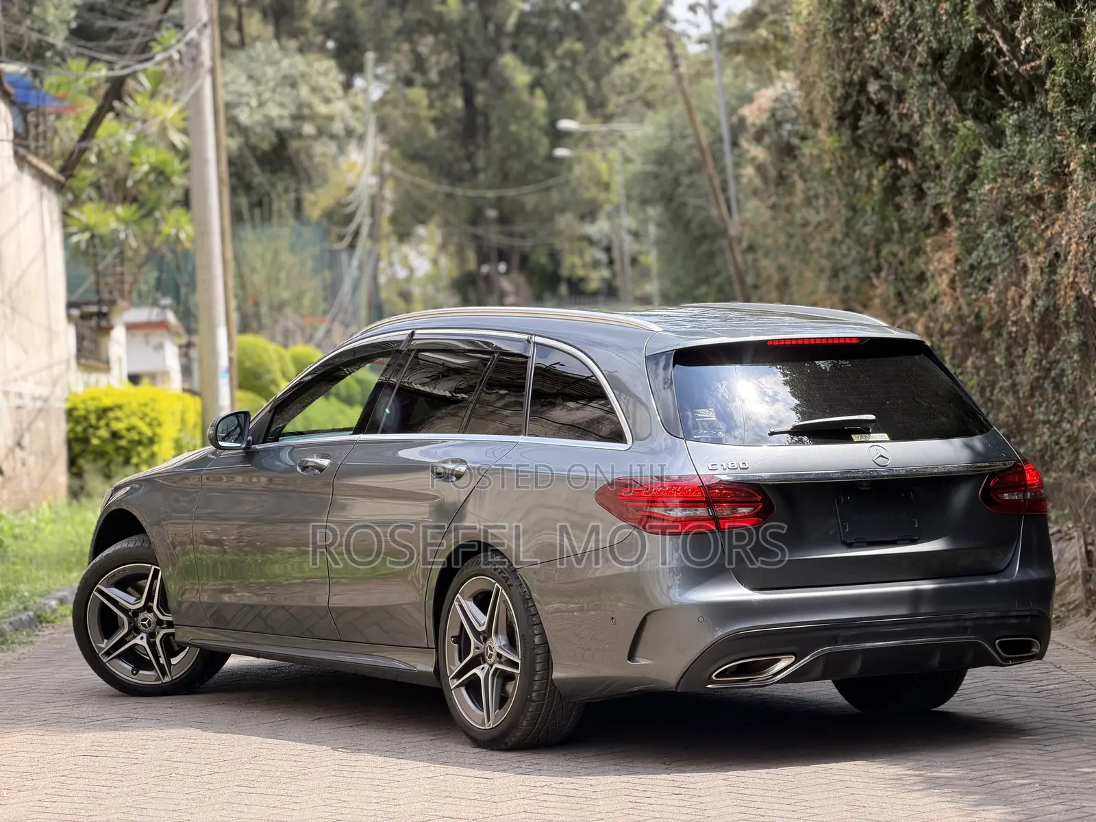 Mercedes-Benz C180 2019 Silver