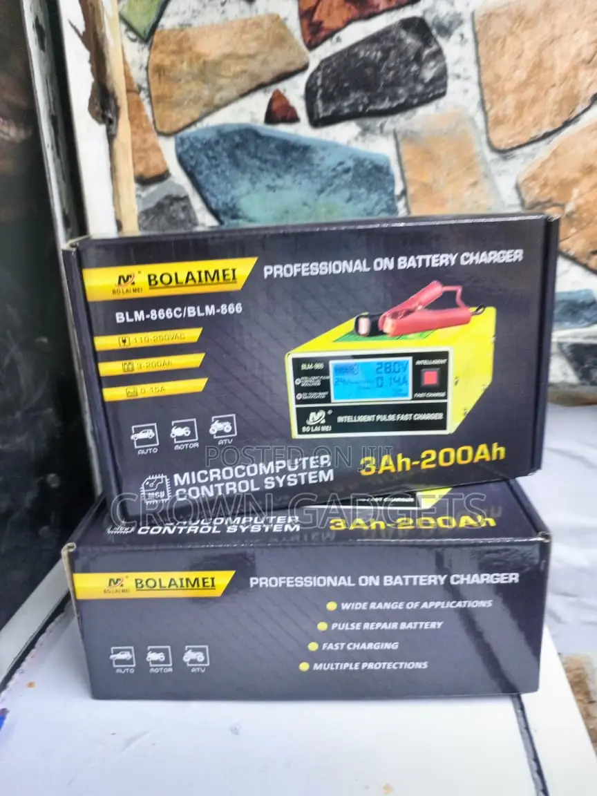 Bolaimei 12v/24v Smart Battery Charger for Cars, Suvs Trucks