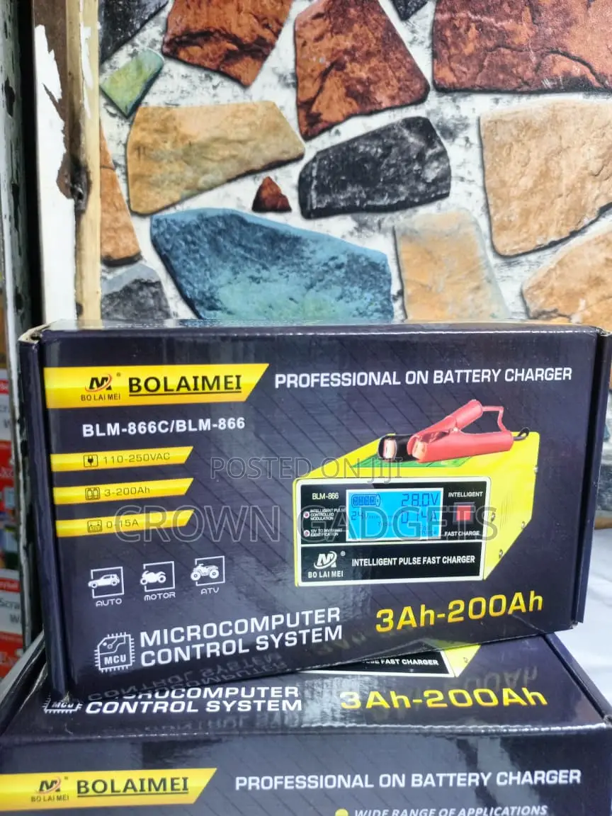 Bolaimei Smart Trickle Battery Charger and Maintainer