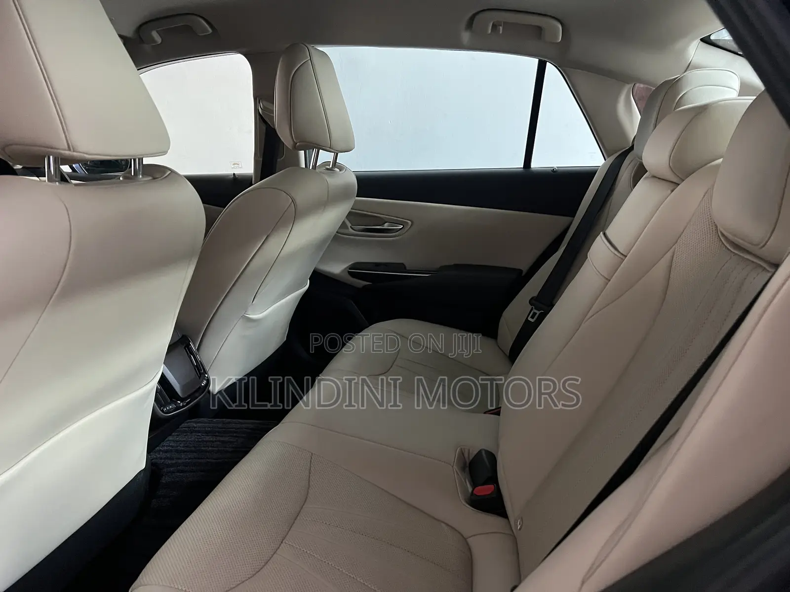 Toyota Crown 2019 Blue
