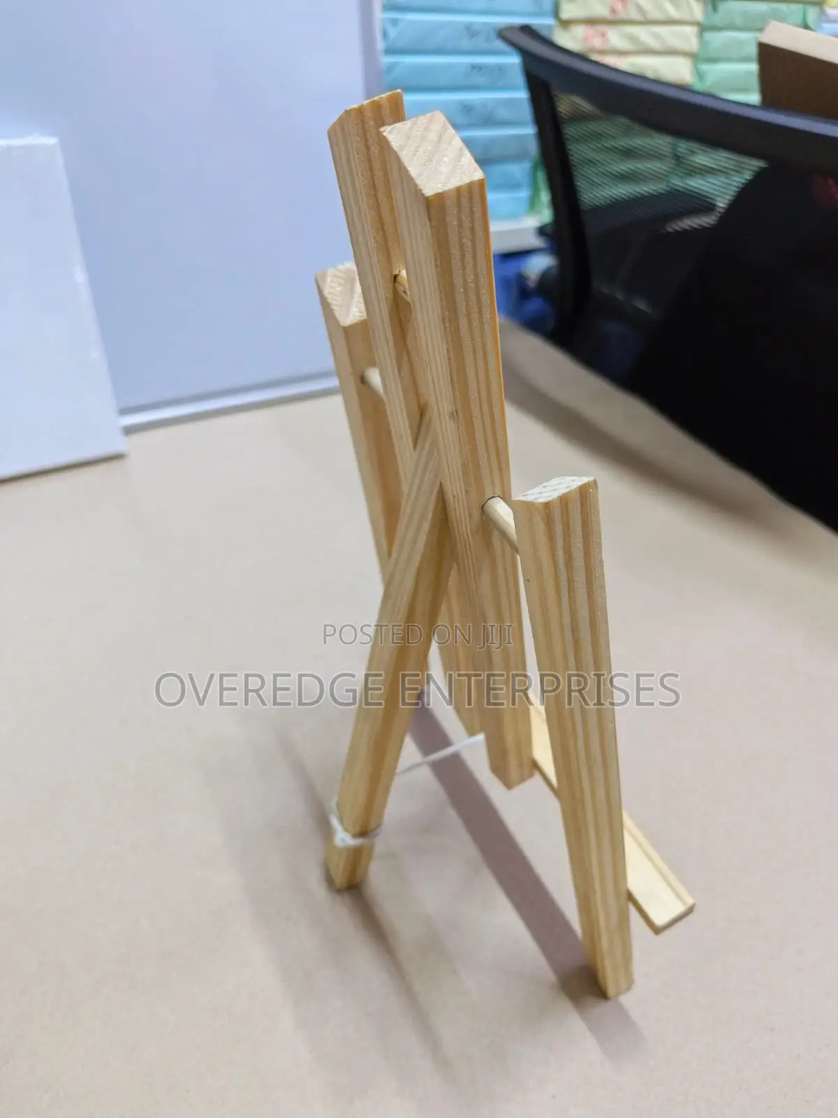 Wooden Drawing Easel