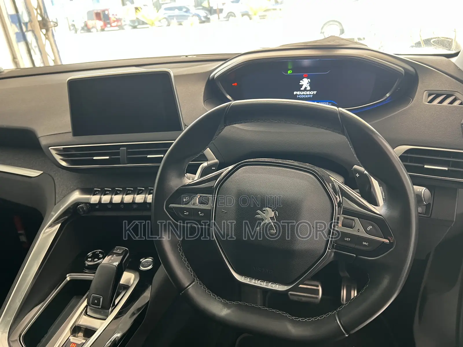 Peugeot 5008 2019 Green