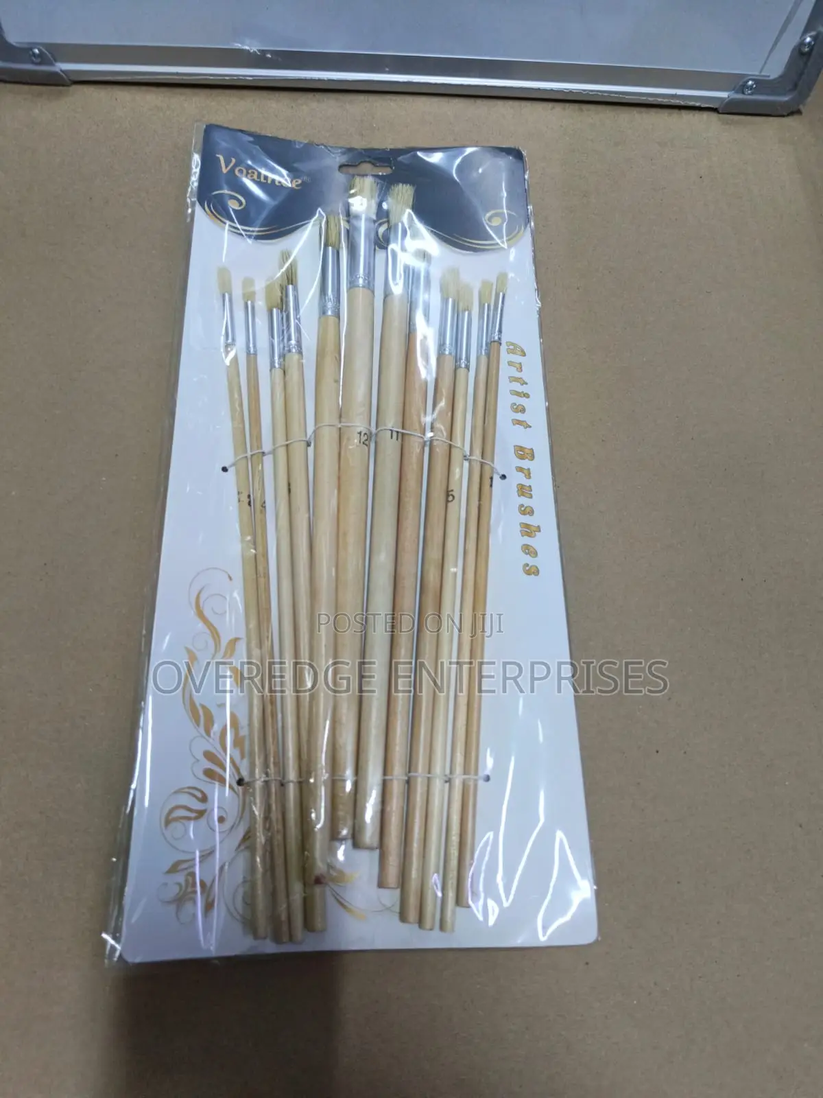 Artistic Wooden Brushes for Art
