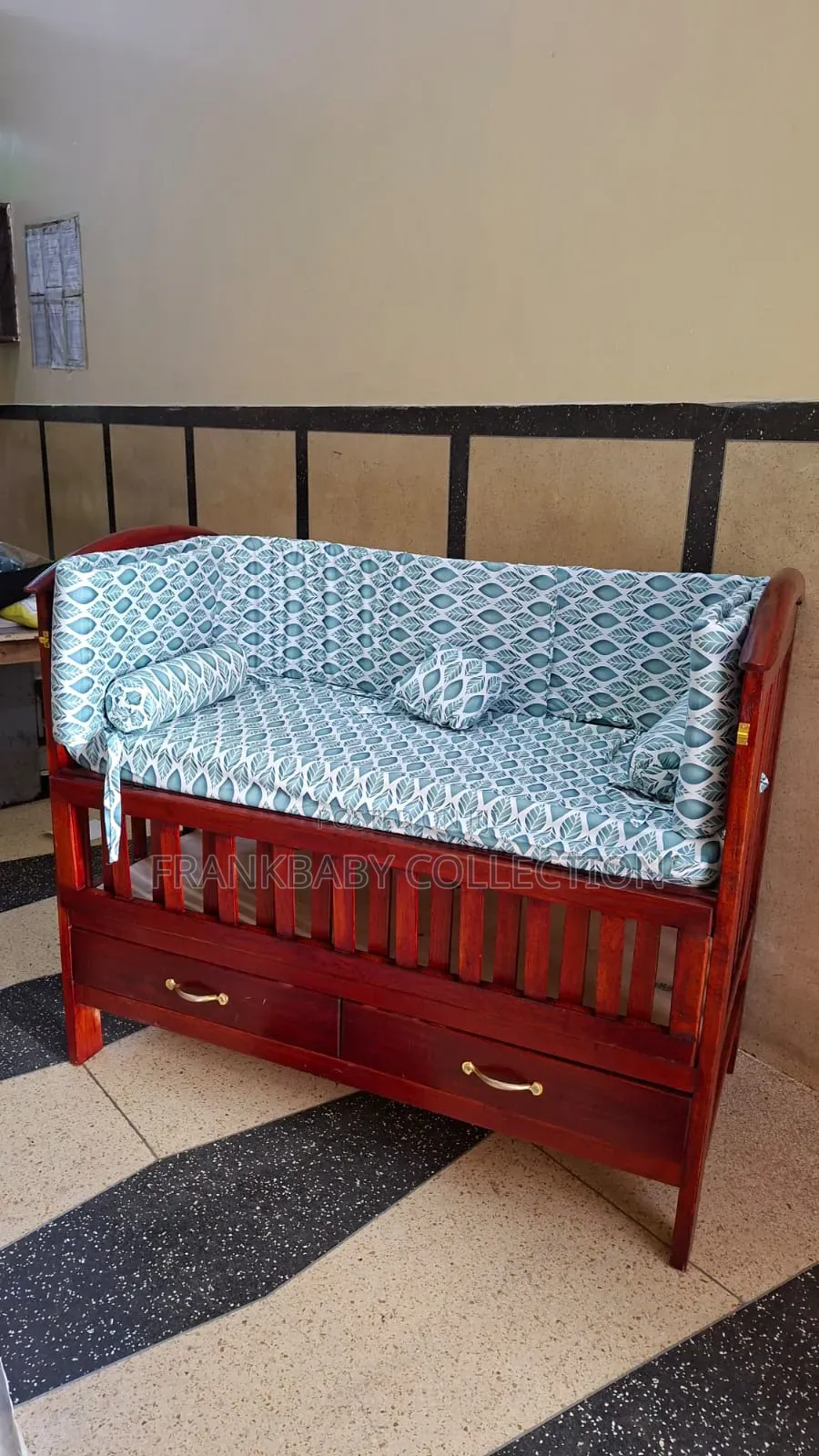 Baby Crib Full Set With Mattress Storage Drawers 2×4