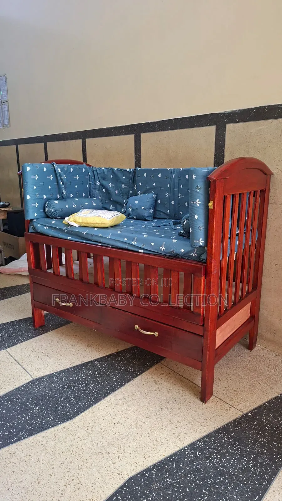Baby Crib Full Set With Mattress Storage Drawers 2×4