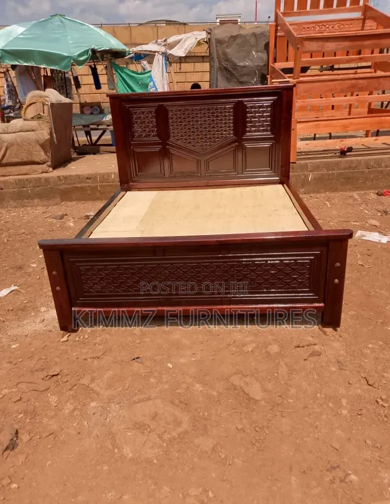 5x6 Mahogany Stained Hardwood Bed