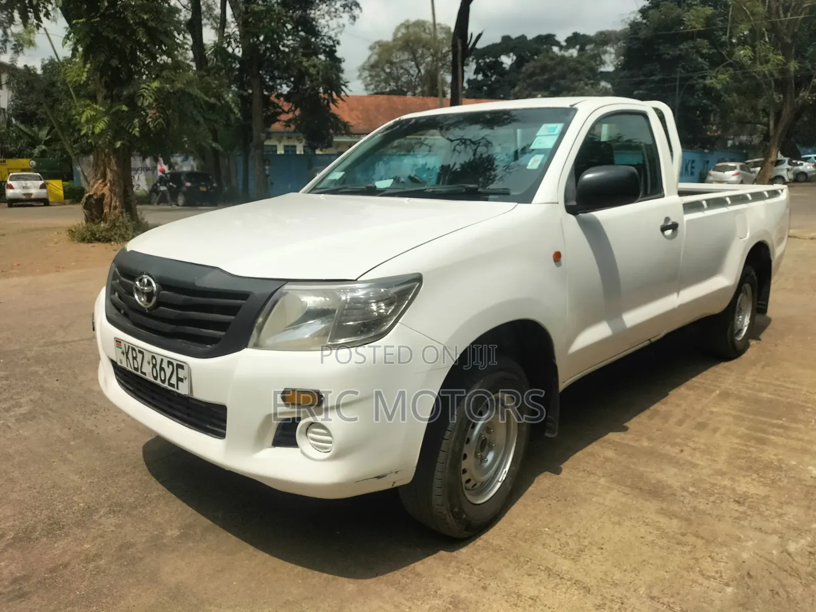 Toyota Hilux 2014 White