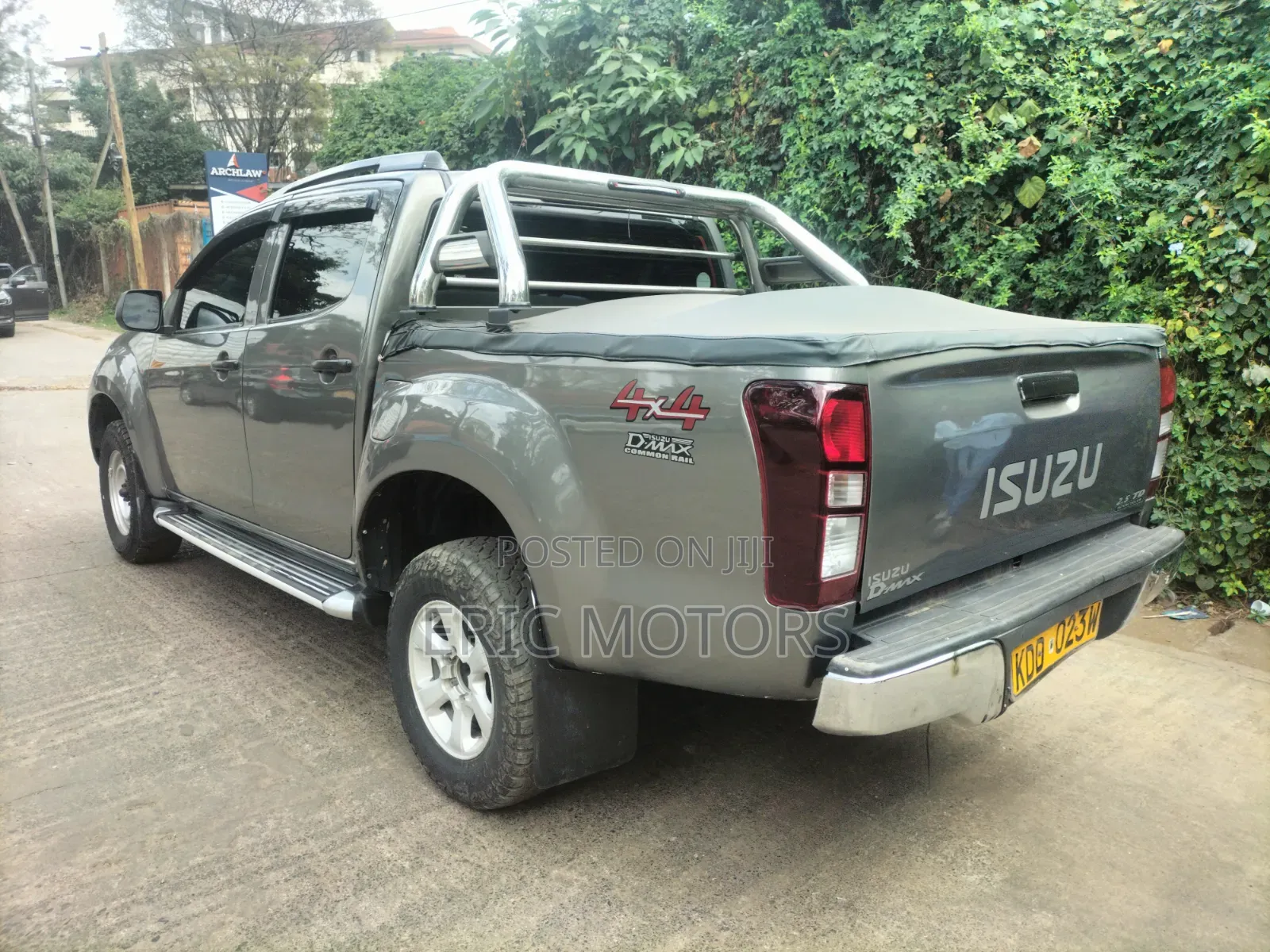 Isuzu D-MAX 2022 Gray