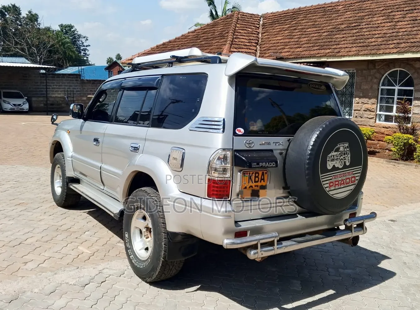 Toyota Land Cruiser Prado 2000 Silver