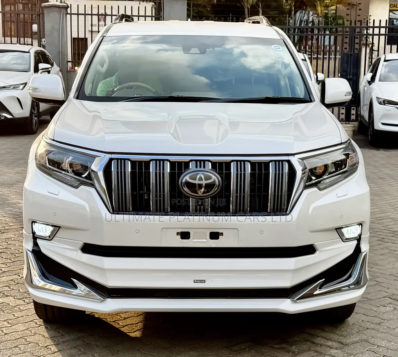 Toyota Land Cruiser Prado 2.8 2019 Pearl