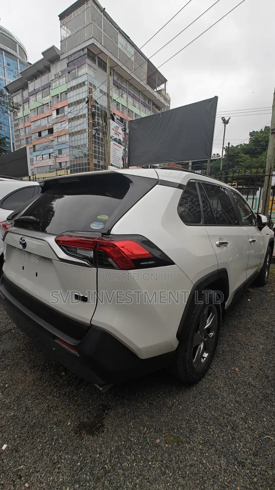 Toyota RAV4 Hybrid 2019 White