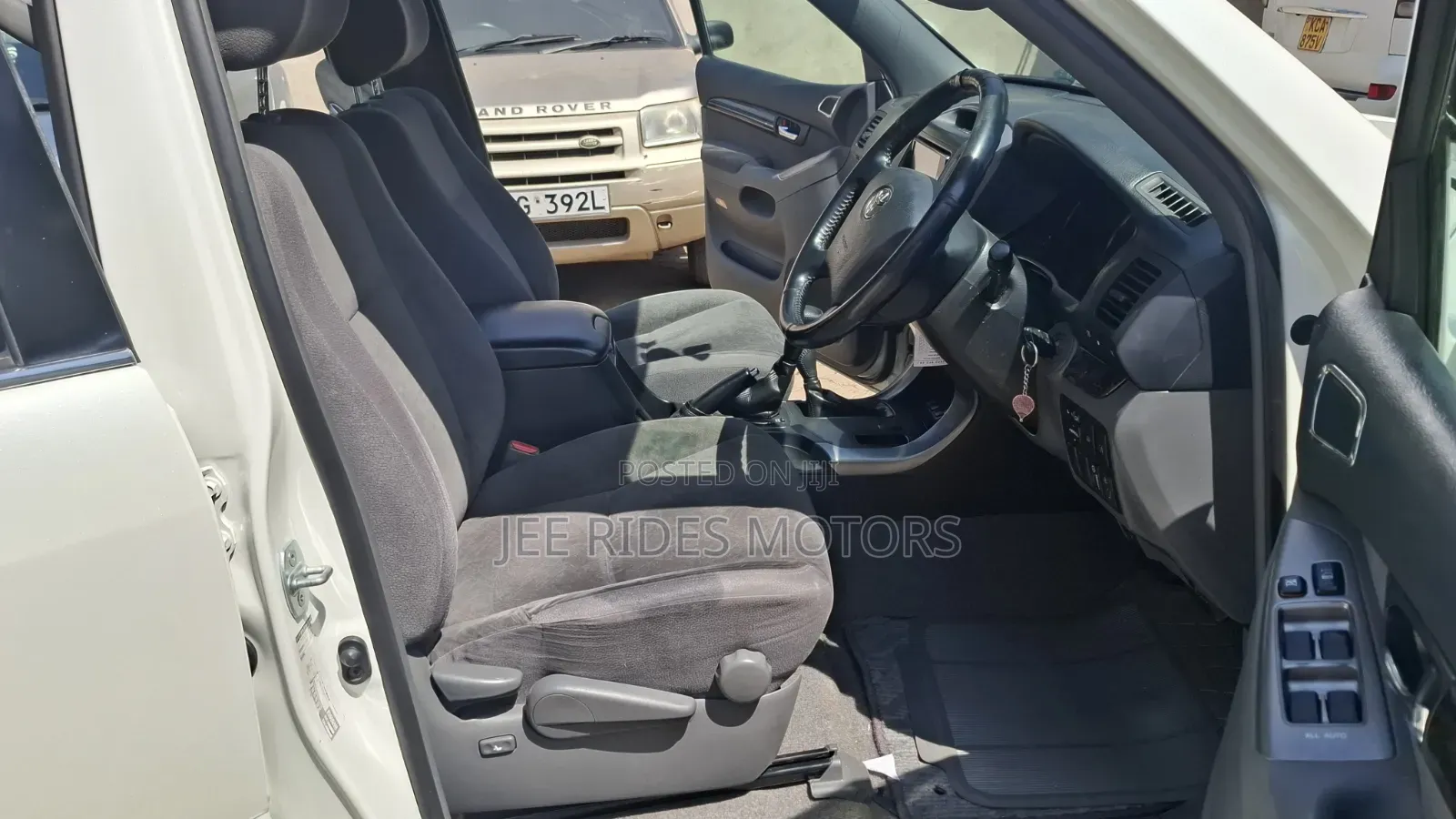 Toyota Land Cruiser Prado 2009 White