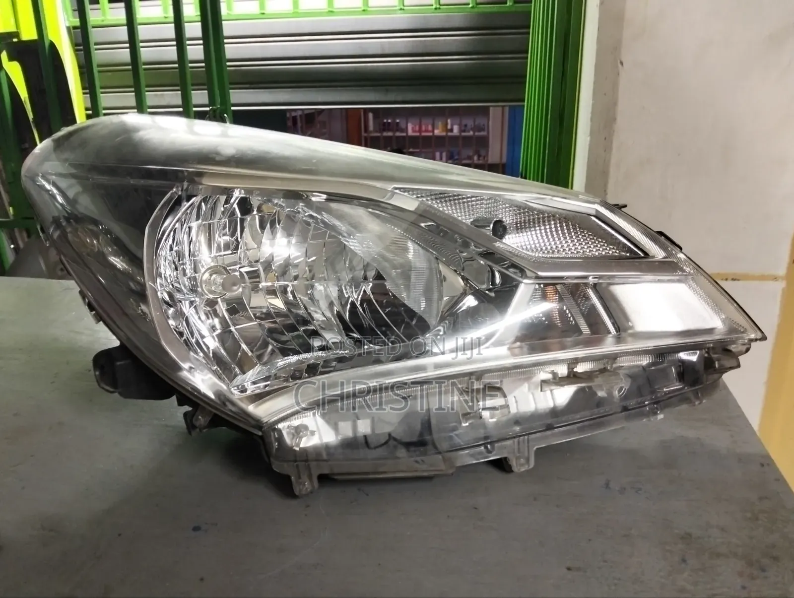 Toyota Vitz 301 Headlight