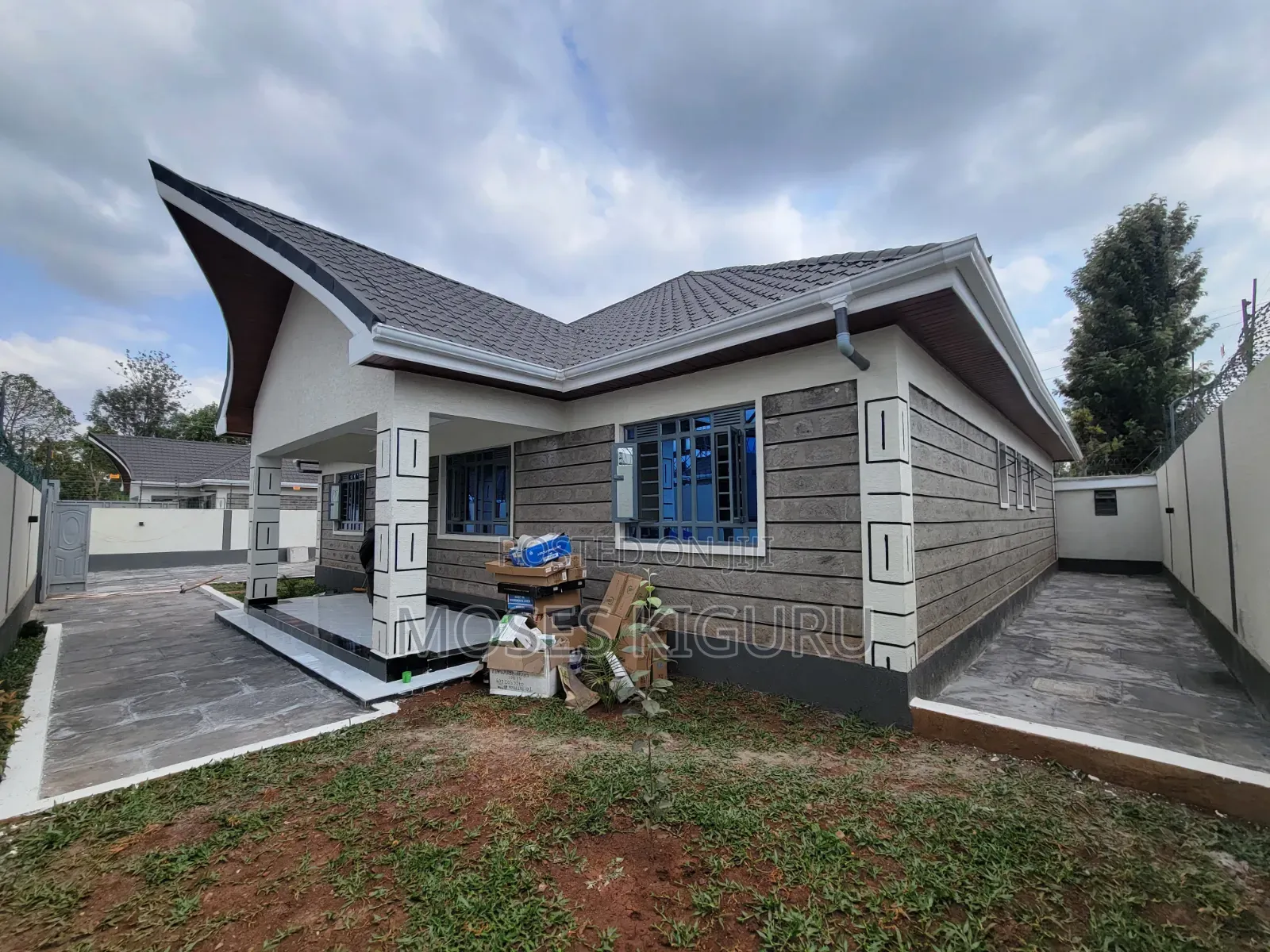 3bdrm Bungalow in Kenol, Makuyu for sale