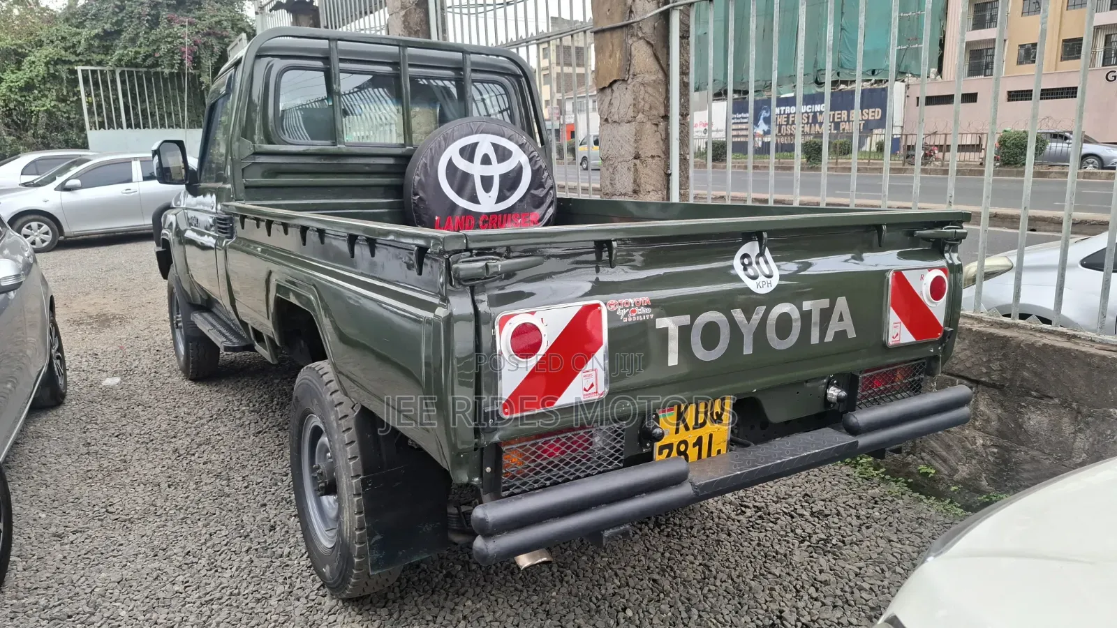 Toyota Land Cruiser 2012 Green