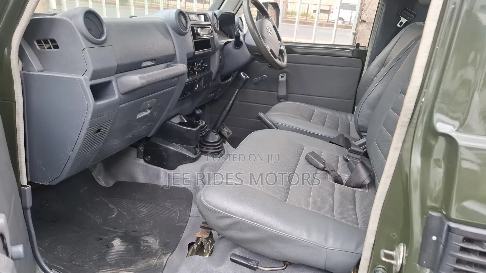 Toyota Land Cruiser 2012 Green