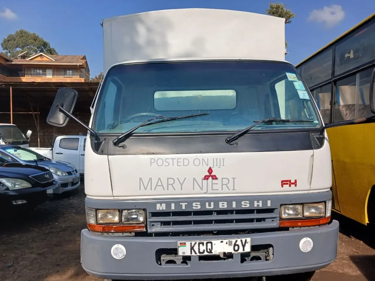 Mitsubishi Fh215 Truck,2017 White