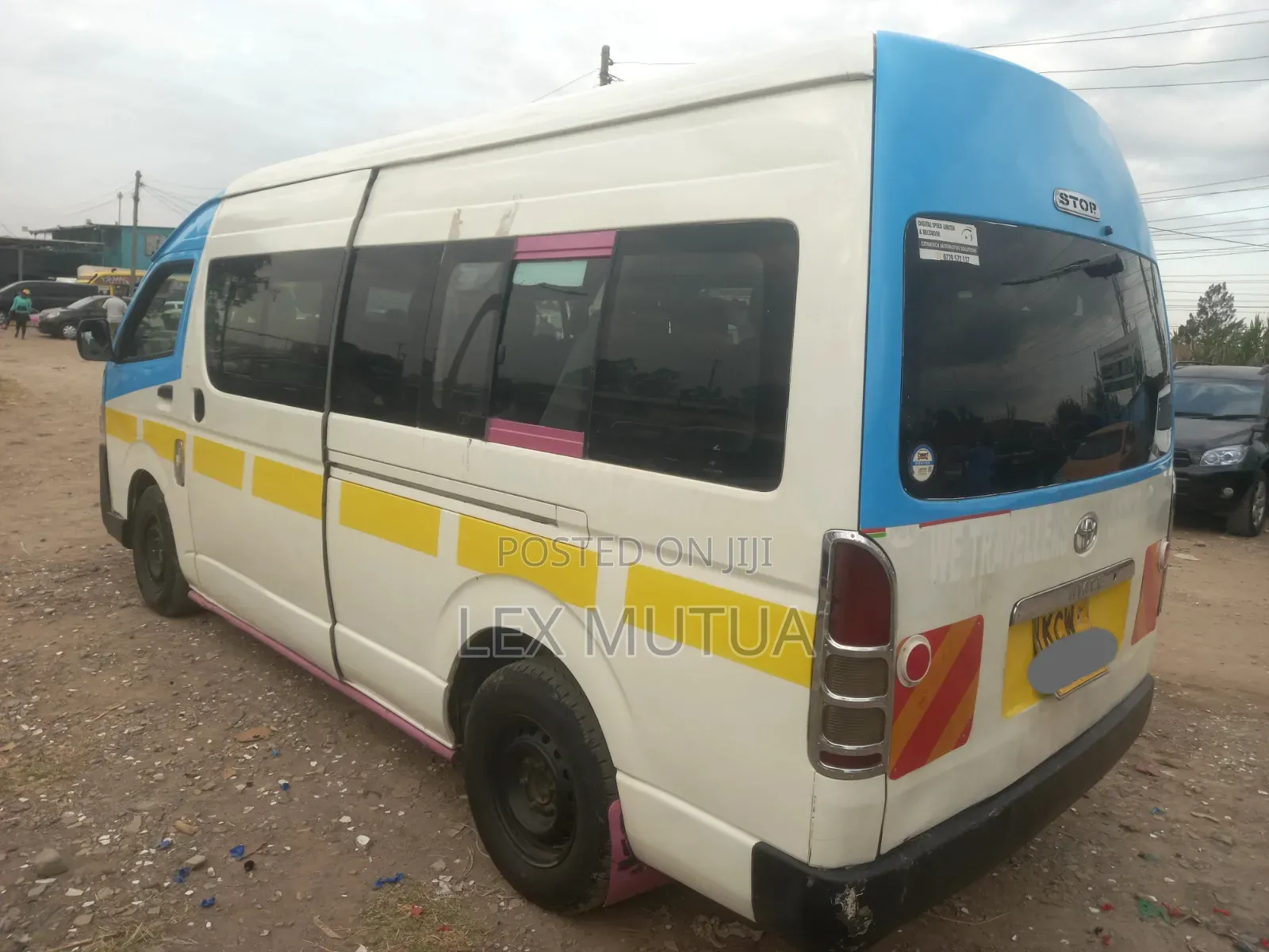 Toyota HiAce 2014 White