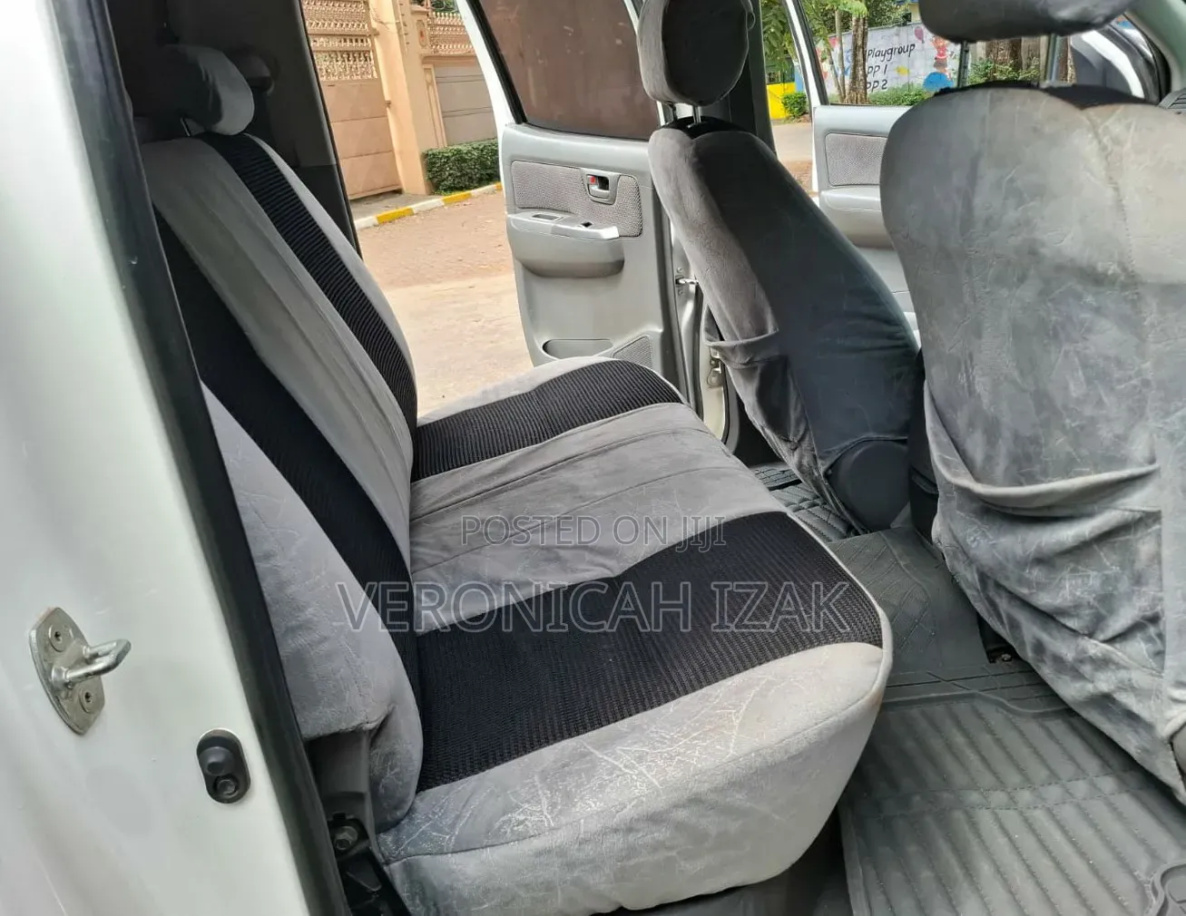 Toyota Hilux 2008 White