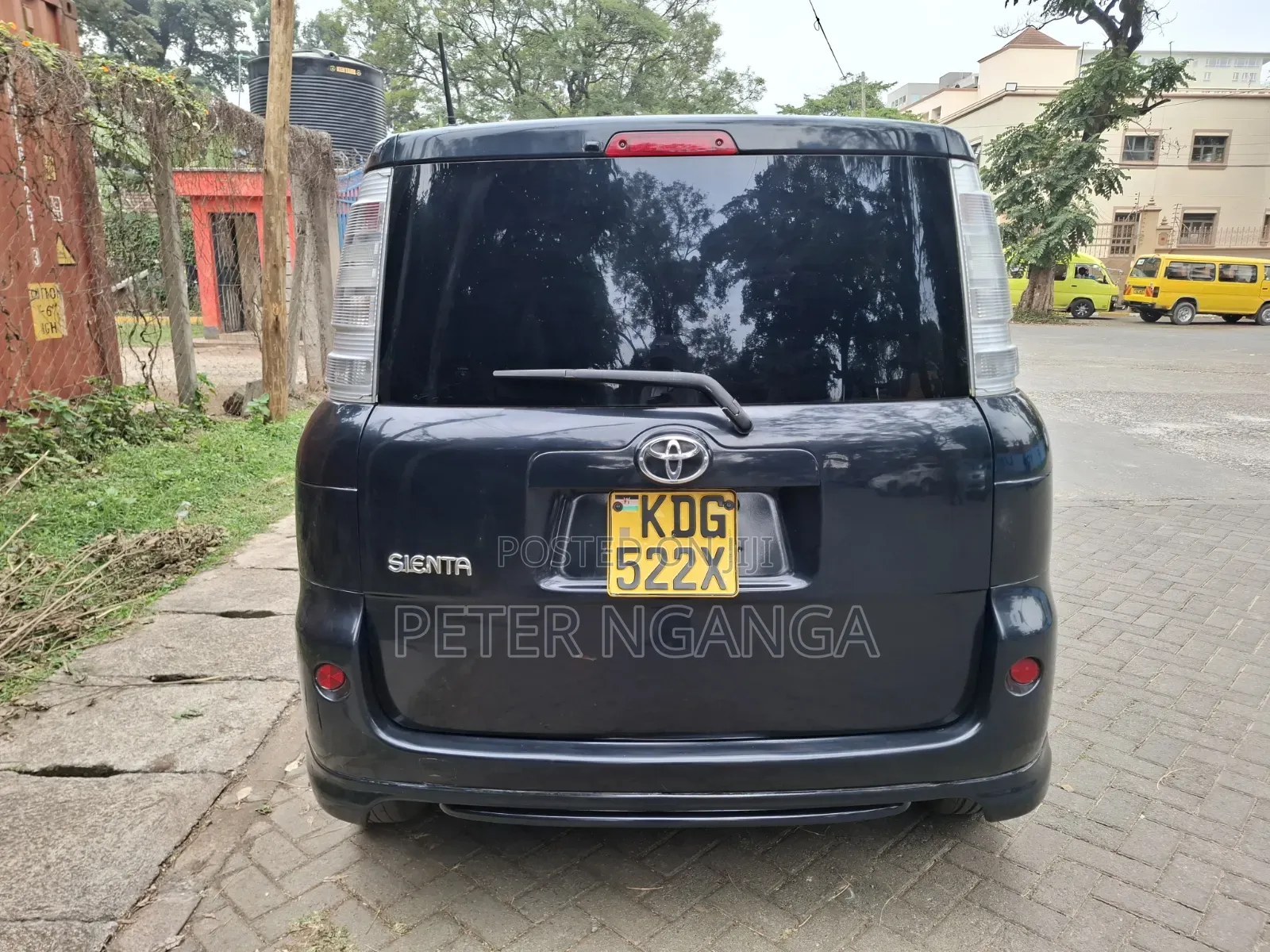Toyota Sienta 2014 Black