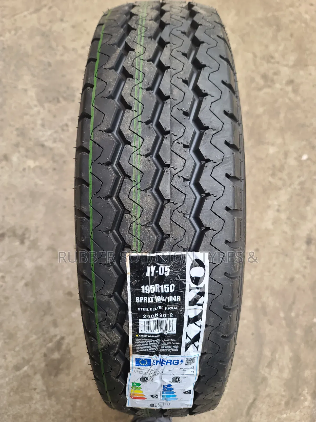 195 R15 C Onyx Tyres 8pr Lt Comercial
