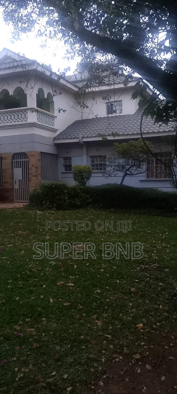 4 Bedroom Own Compound Airbnb For Partying Wedding Babyshower