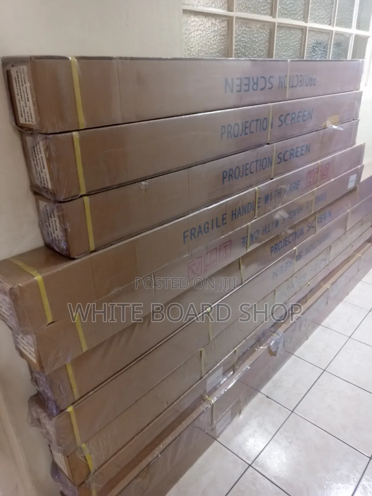 200cm × 200cm Wall Mount Projector Screen for Churches